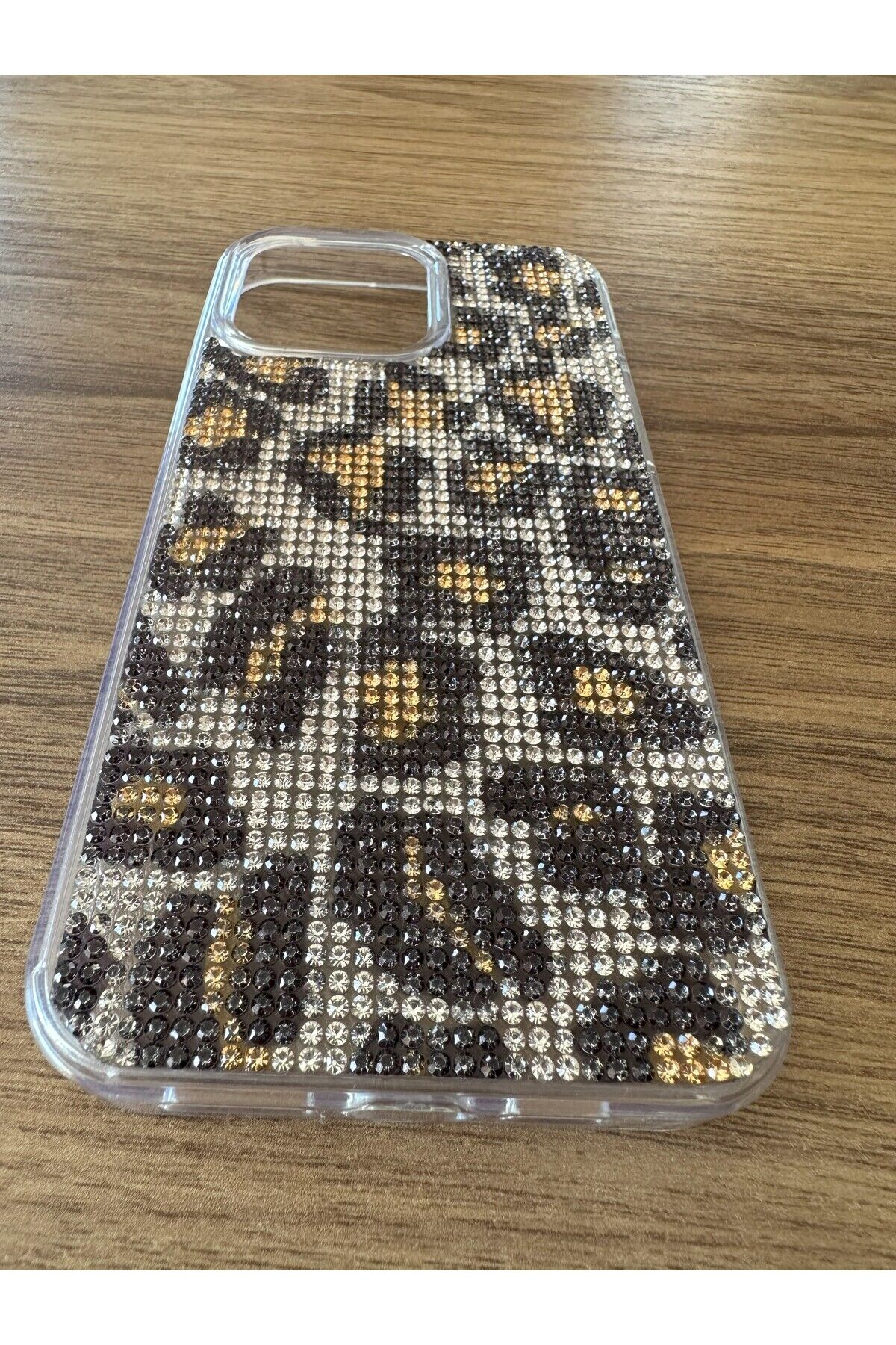 İphone 15 Pro Uyumlu Diadmond Taşlı Slikon Kılıf (Handmade) Sarı Leopar