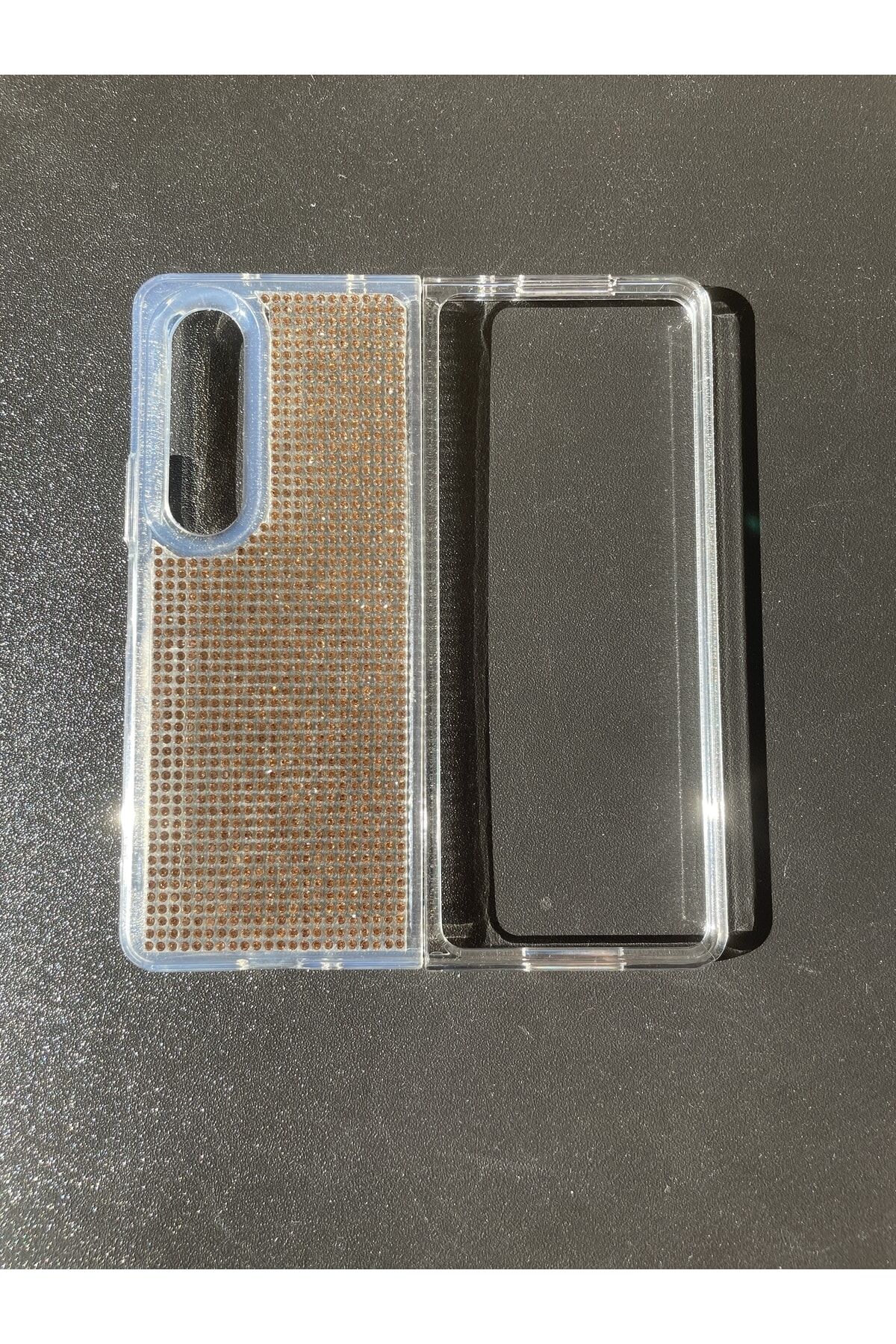 Samsung Galaxy Z Fold 4 Uyumlu Diamonds Taşlı Kılıf Gold