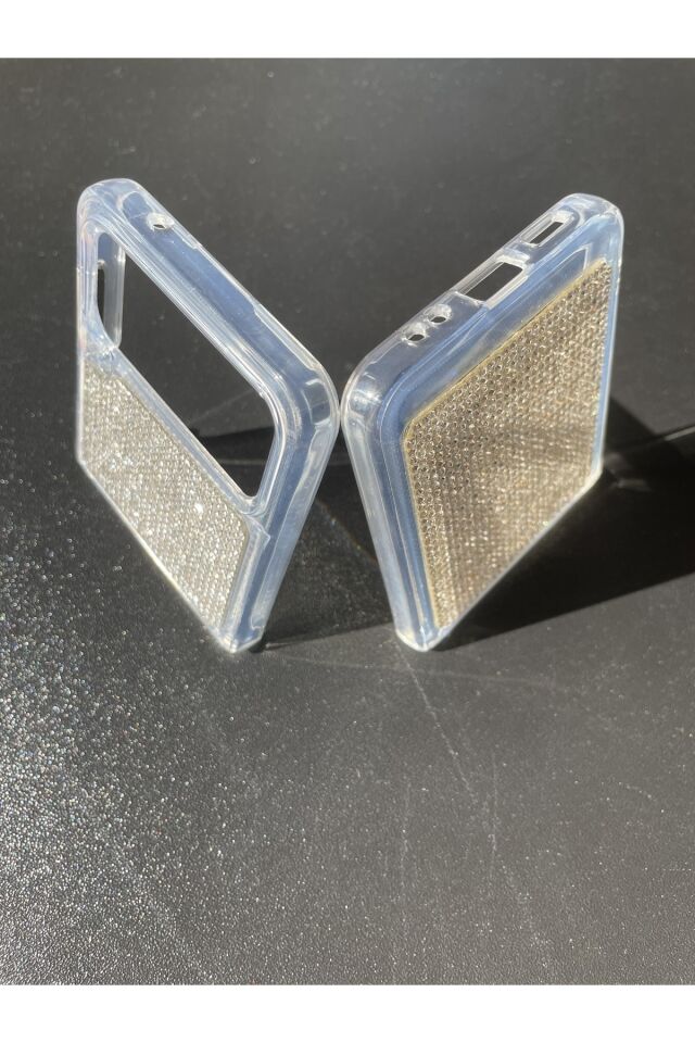 Samsung Galaxy Z Flip 3 Uyumlu Diamonds Taşlı Kılıf Beyaz