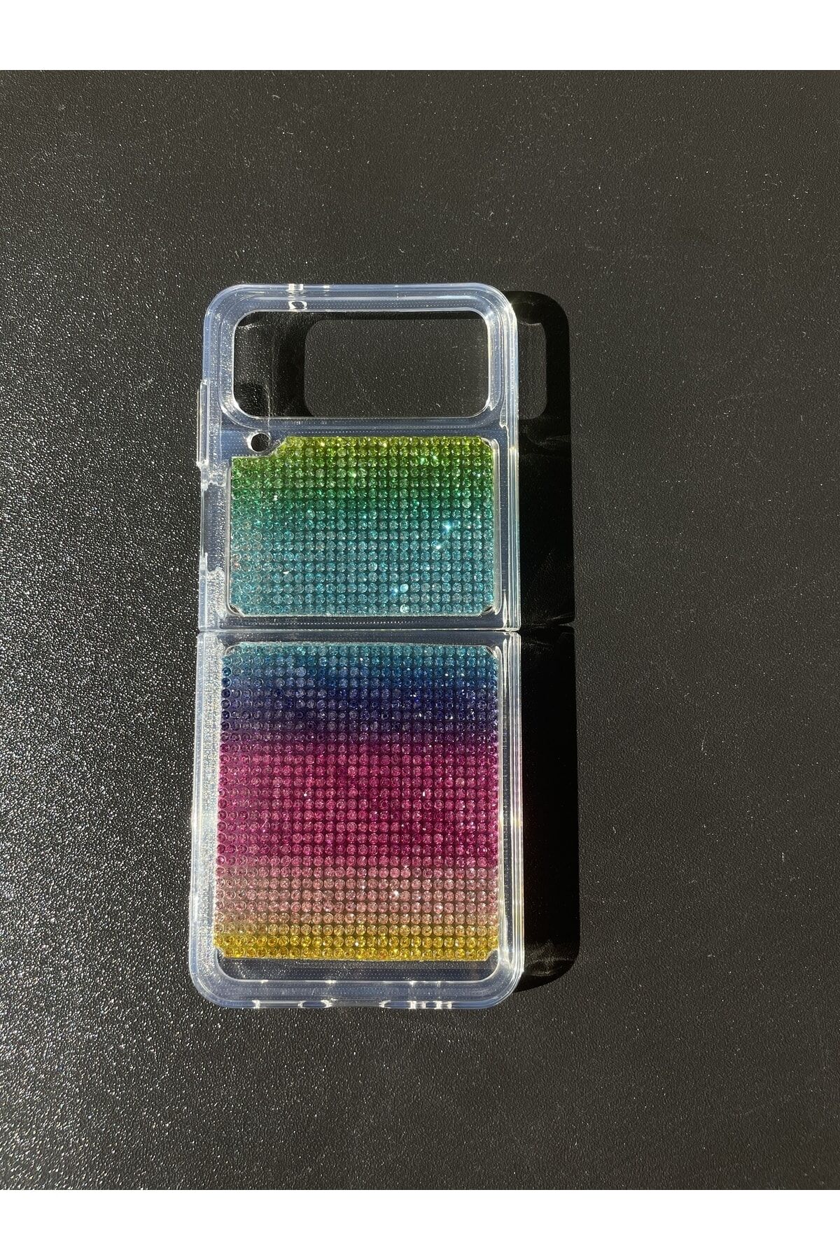 Samsung Galaxy Z Uyumlu Flip 4 Diamonds Taşlı Kılıf Gökkuşağı