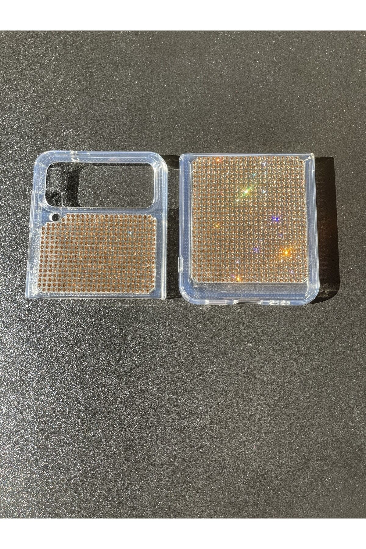 Samsung Galaxy Z Uyumlu Flip 4 Diamonds Taşlı Kılıf Gold