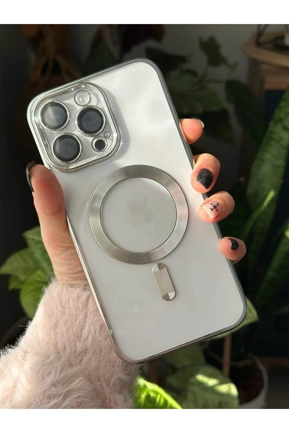 Iphone 14 Pro Magsafe Özellikli Şeffaf (kamerası Korumalı) Lensli Kılıf Beyaz